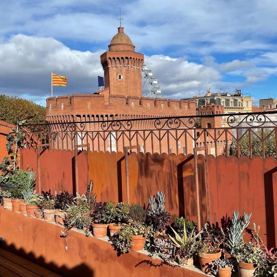 Ennea - Jacuzzi & Luxury Suites (Adults Only) Perpignan Exteriér fotografie