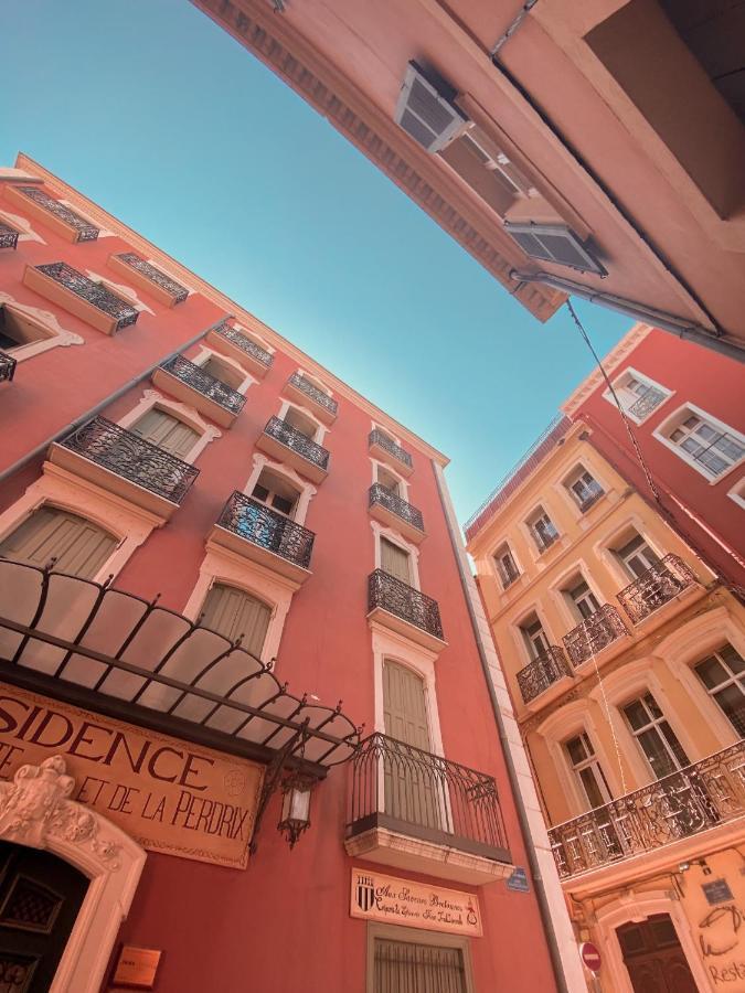 Ennea - Jacuzzi & Luxury Suites (Adults Only) Perpignan Exteriér fotografie